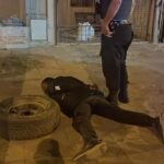 Grave episodio en zona céntrica de Comodoro Rivadavia: un hombre sufrió quemaduras y otro fue aprehendido con líquido inflamable